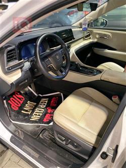 تۆیۆتا کراون